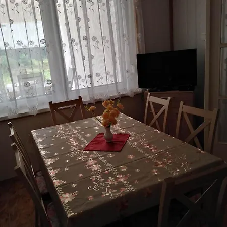 Appartamento In Fonyd Mit Grosser Terrasse
