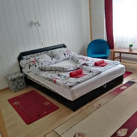 Appartamento In Fonyd Mit Grosser Terrasse *