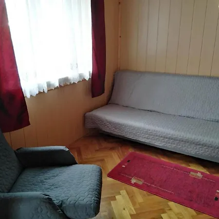 In Fonyd Mit Grosser Terrasse Appartamento